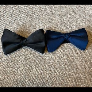 Vintage silk pre-tied bow ties, navy & black